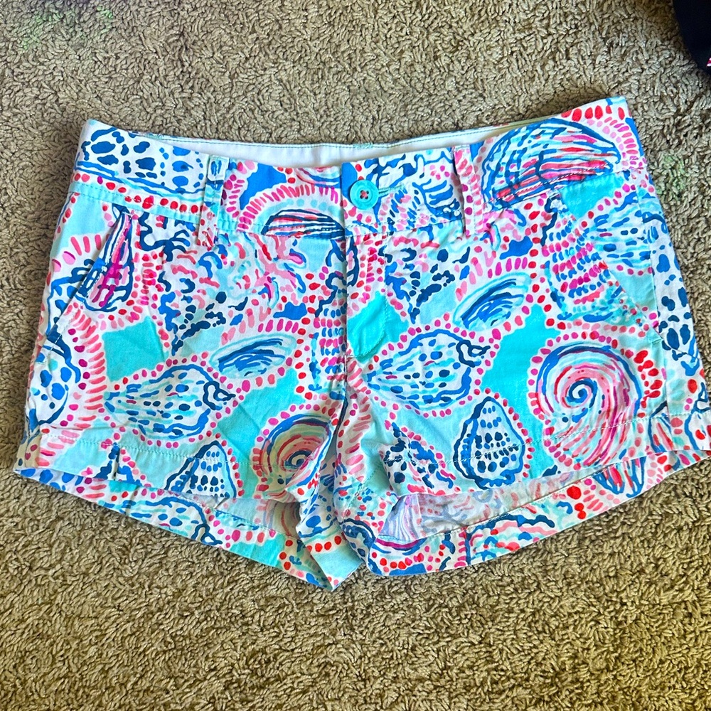 EUC Size 2 Lilly Pulitzer Shell Me About It Walsh Shorts